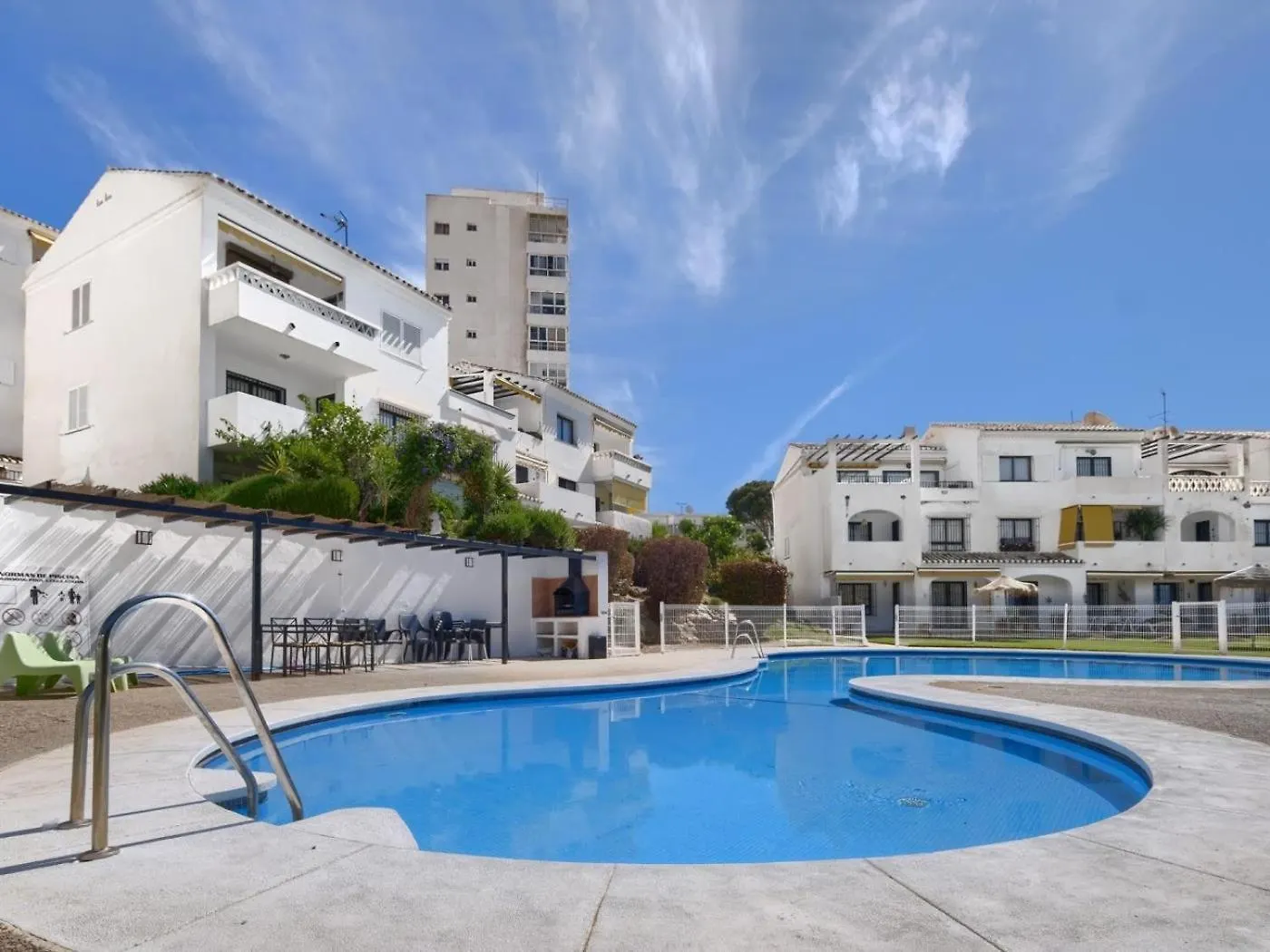 Benalmadena 3 Beach Pool View, Terrace, Garden Apartment